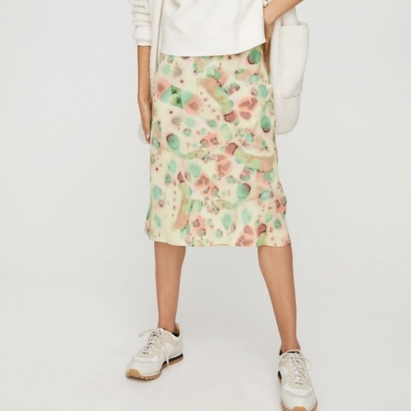 Wilfred Dresses & Skirts - Aritiza Wilfred Free Kyra Skirt - Size 8